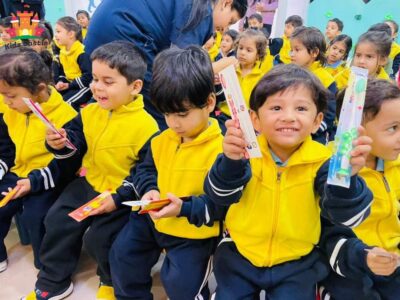 COMMUNITY HELPERS VISIT-4